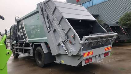 高效環(huán)保的城市衛(wèi)士 東風(fēng)天錦12-14方壓縮垃圾車（國六）