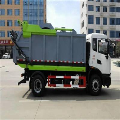 環(huán)衛(wèi)車與垃圾車 物流運輸中的城市環(huán)境守護者